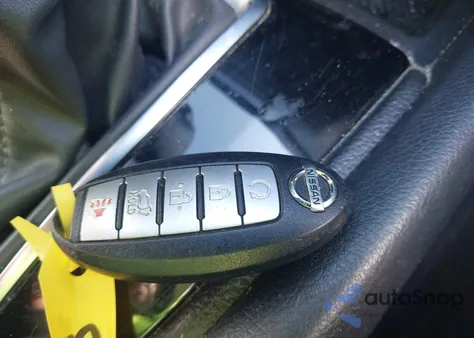 2018 Nissan Rogue Sv from USA, damaged, VIN 5N1AT2MV6JC821175